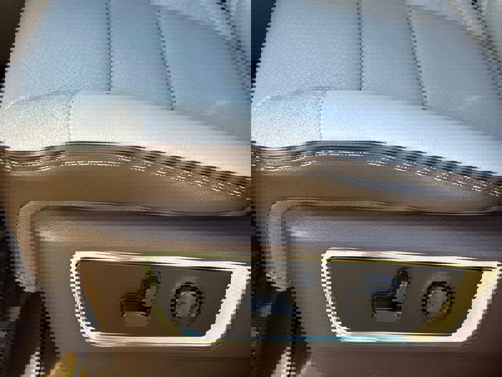 New 2026 RAM 1500 Laramie w/ Advanced Safety Group II image 21