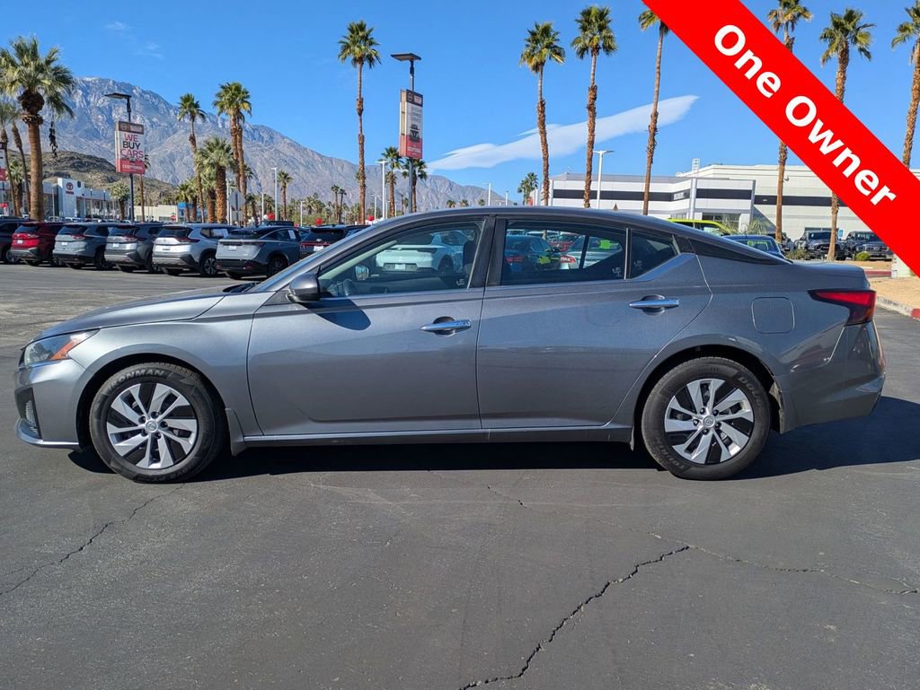 Used 2023 Nissan Altima 2.5 S image 3