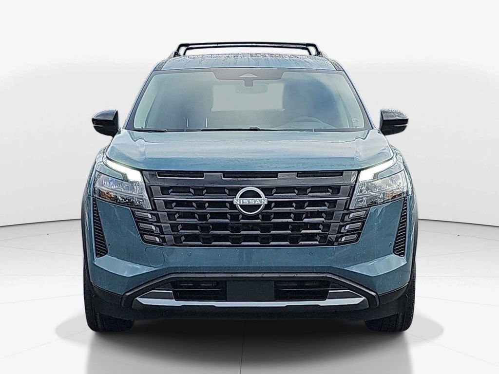 New 2026 Nissan Pathfinder Platinum w/ Accent Package FWD image 10