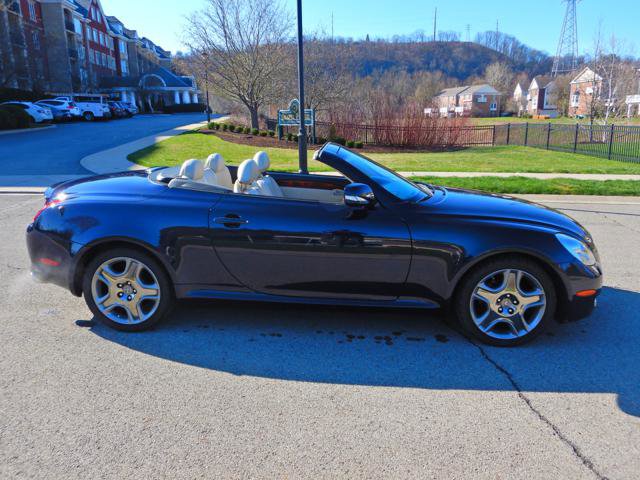 Used 2009 Lexus SC 430 Convertible image 7