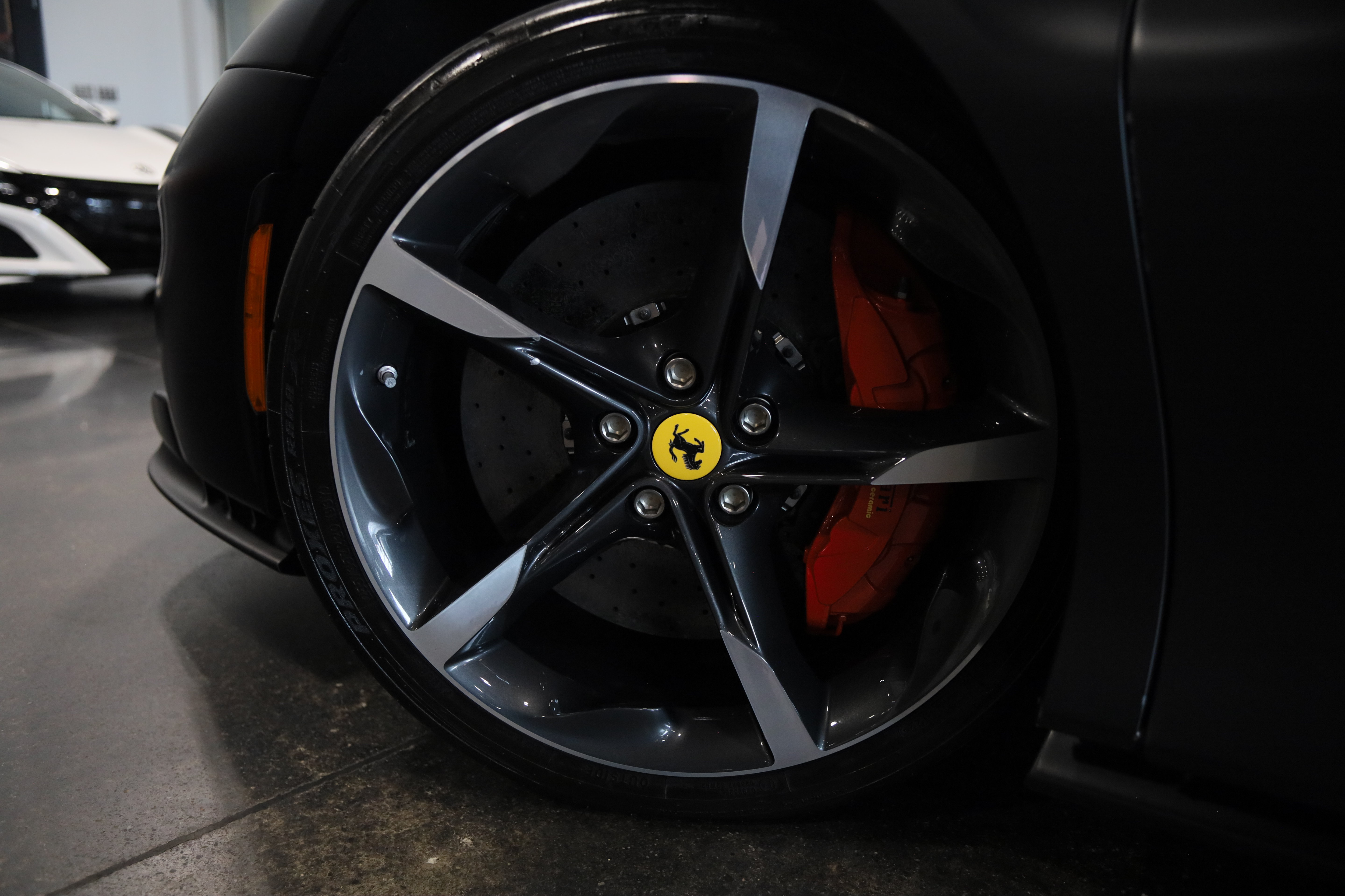 Used 2022 Ferrari SF90 Stradale AWD/4WD image 12