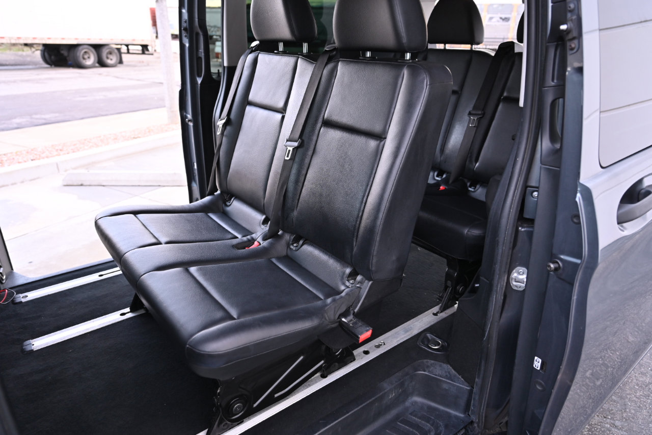 Used 2016 Mercedes-Benz Metris Passenger image 16