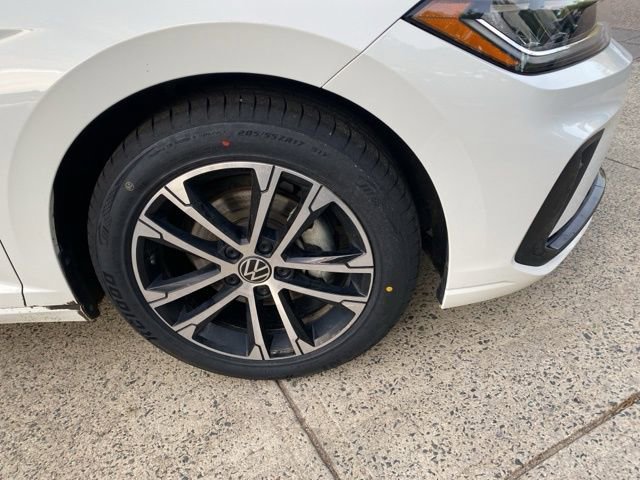Used 2025 Volkswagen Jetta Sport image 23