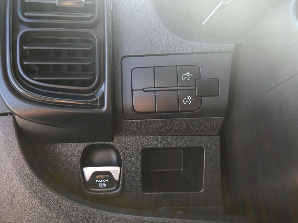 Used 2022 RAM ProMaster 2500 FWD image 15