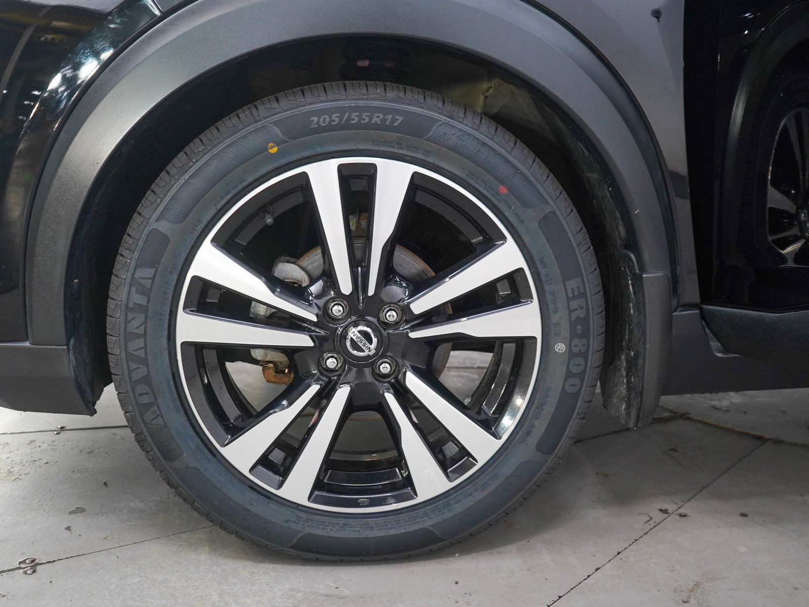 Used 2020 Nissan Kicks SV FWD image 27