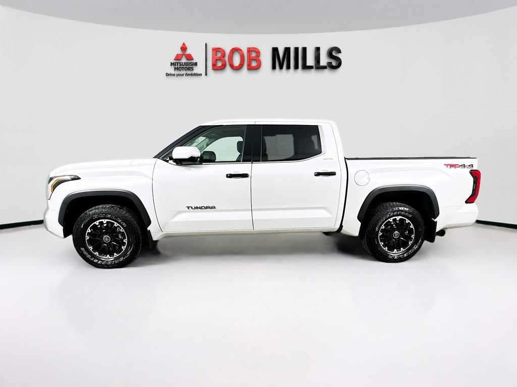 Used 2022 Toyota Tundra Limited AWD/4WD image 4