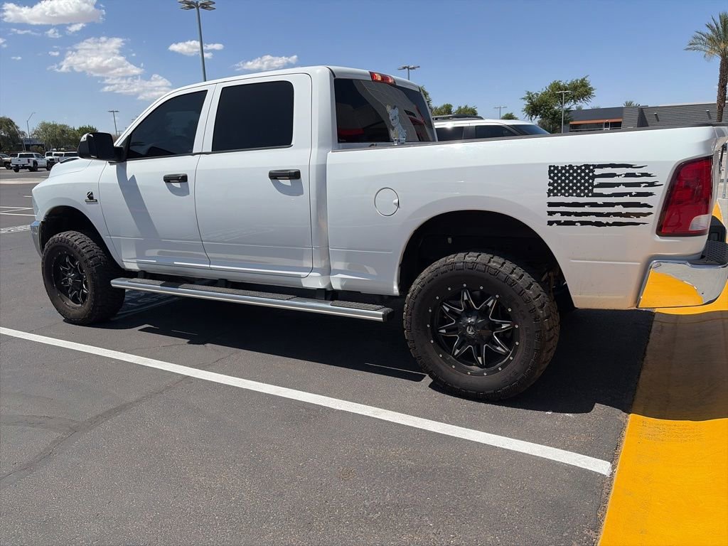Used 2018 RAM 2500 Tradesman w/ Chrome Appearance Group AWD/4WD image 7