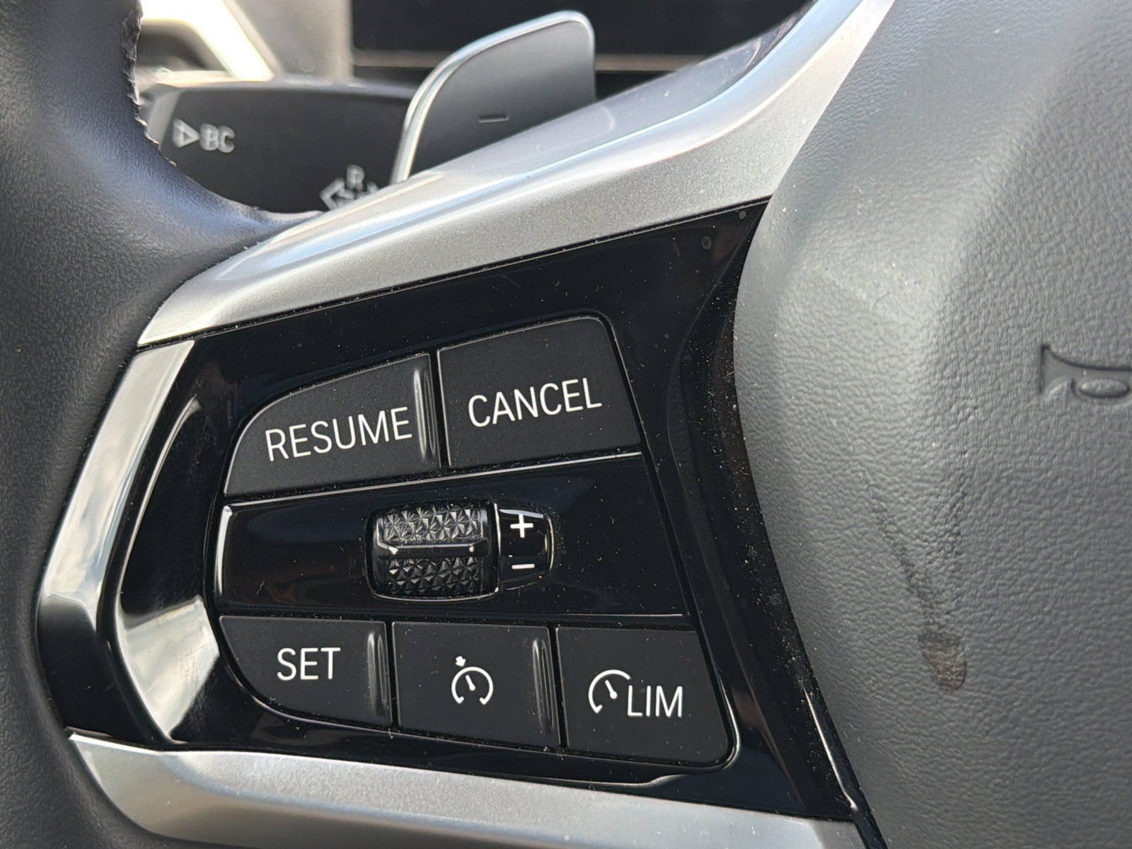 Certified 2025 BMW 430i Convertible RWD image 27