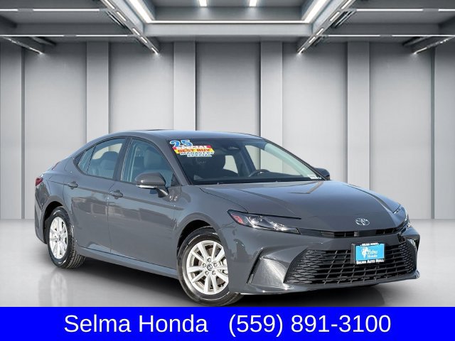 Used 2025 Toyota Camry LE FWD image 1