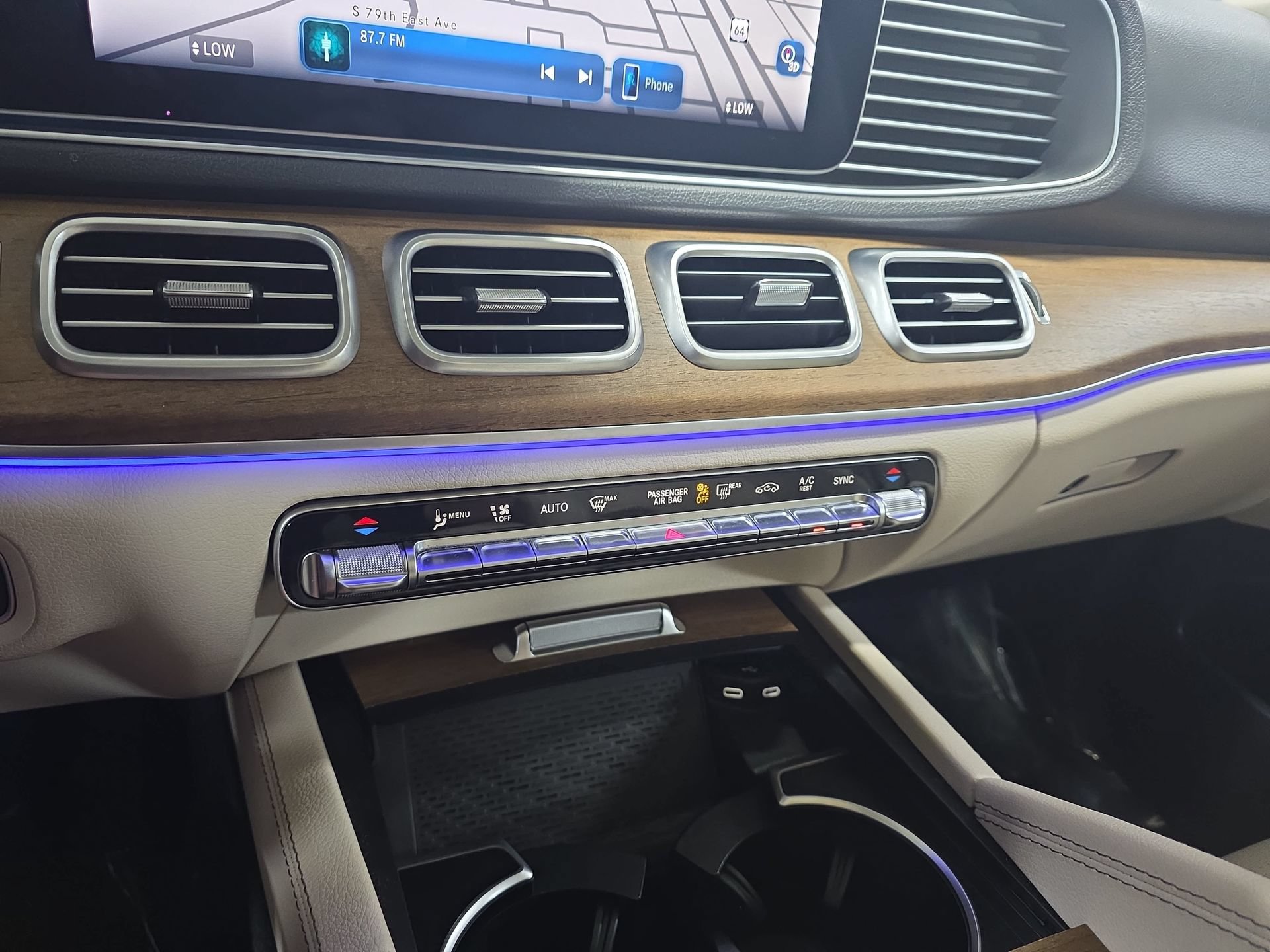Certified 2024 Mercedes-Benz GLE 450 4MATIC image 24