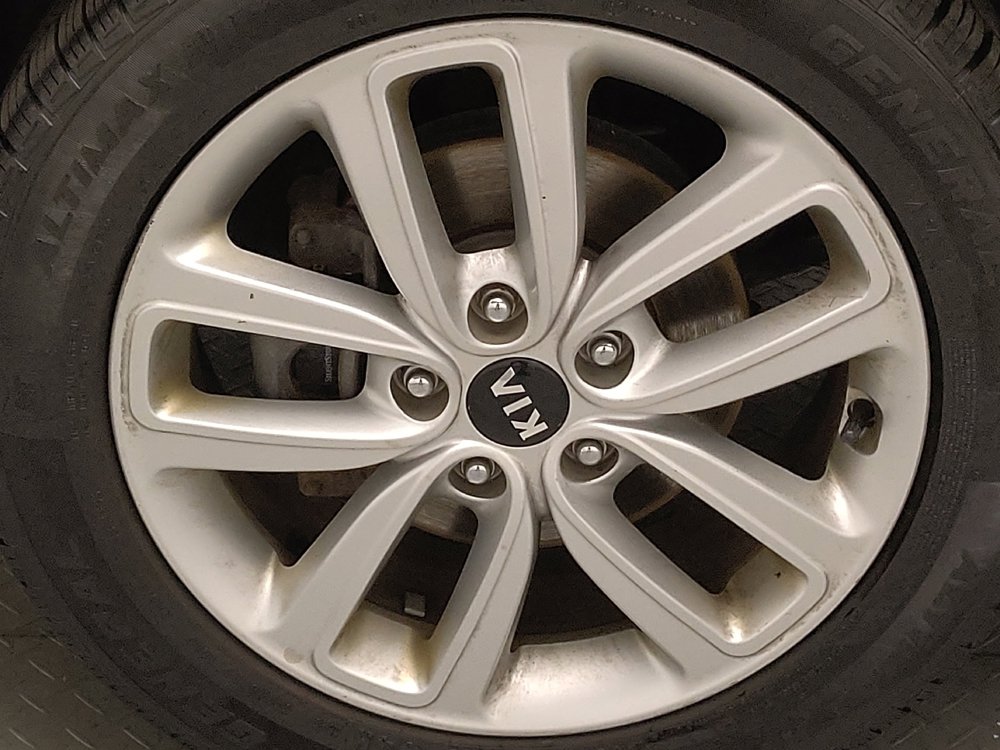 Used 2018 Kia Soul + FWD image 31