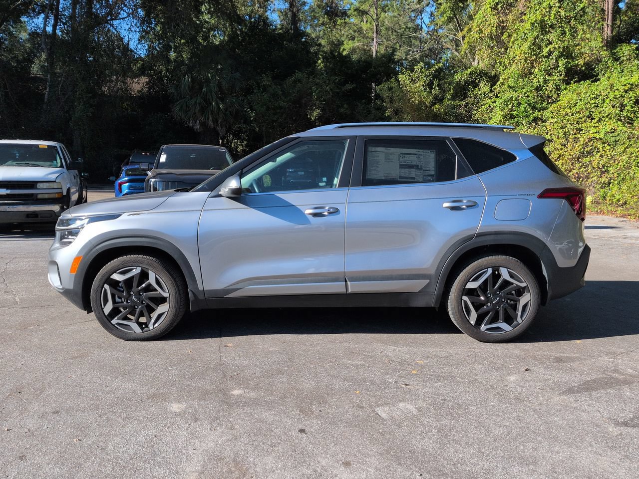 Used 2024 Kia Seltos SX AWD/4WD image 8