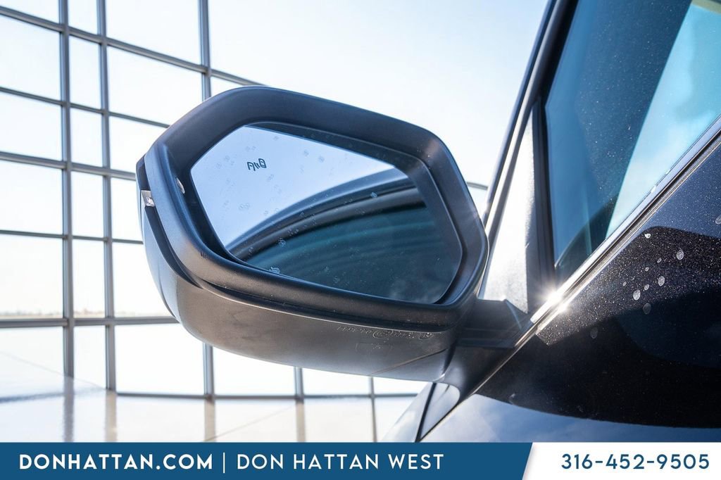 Used 2024 Volkswagen Atlas Cross Sport SE FWD image 32