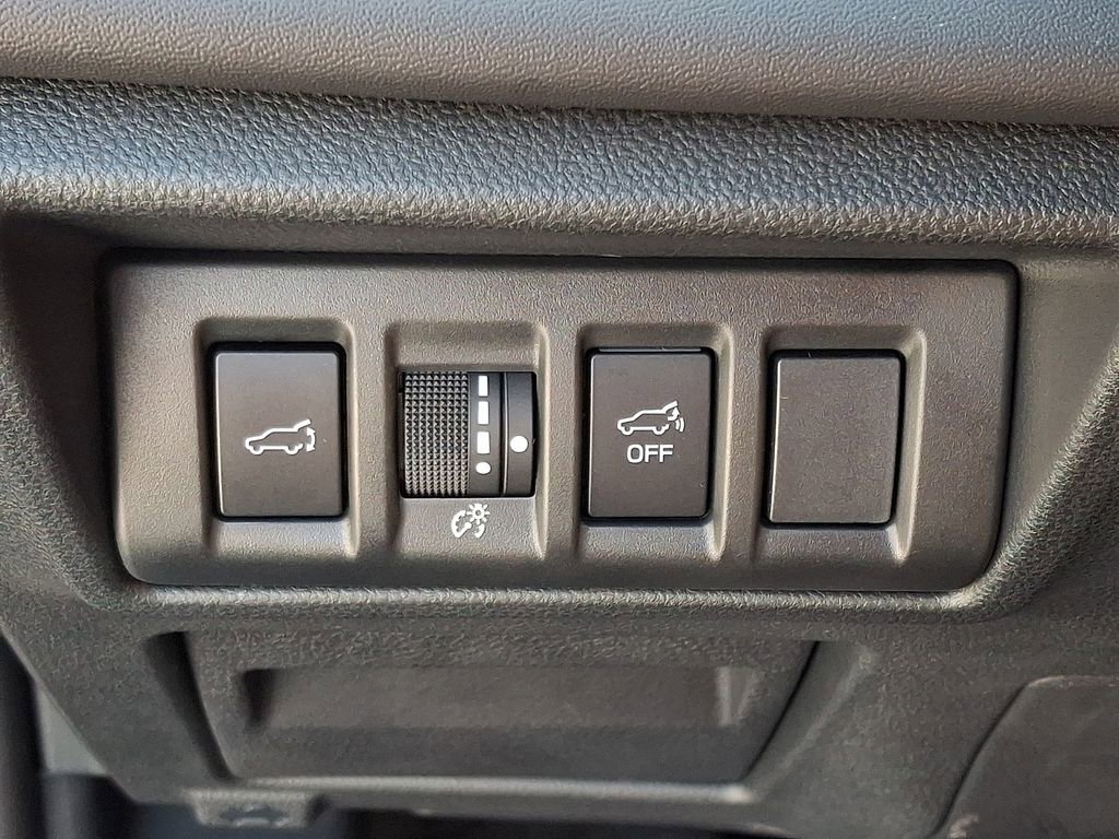 Certified 2023 Subaru Outback Touring XT AWD/4WD image 26