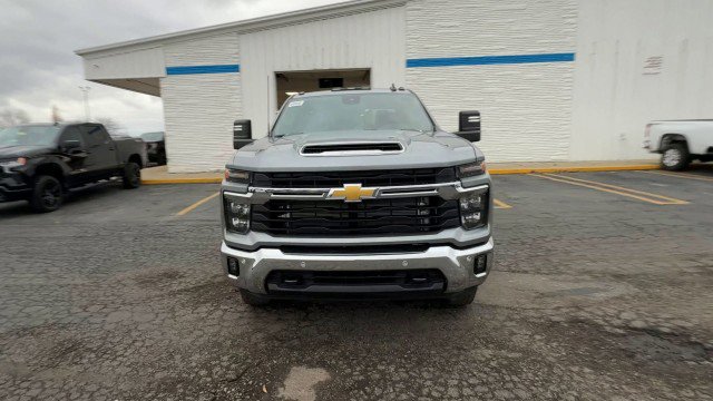 New 2026 Chevrolet Silverado 3500 LT w/ All Star Edition image 3