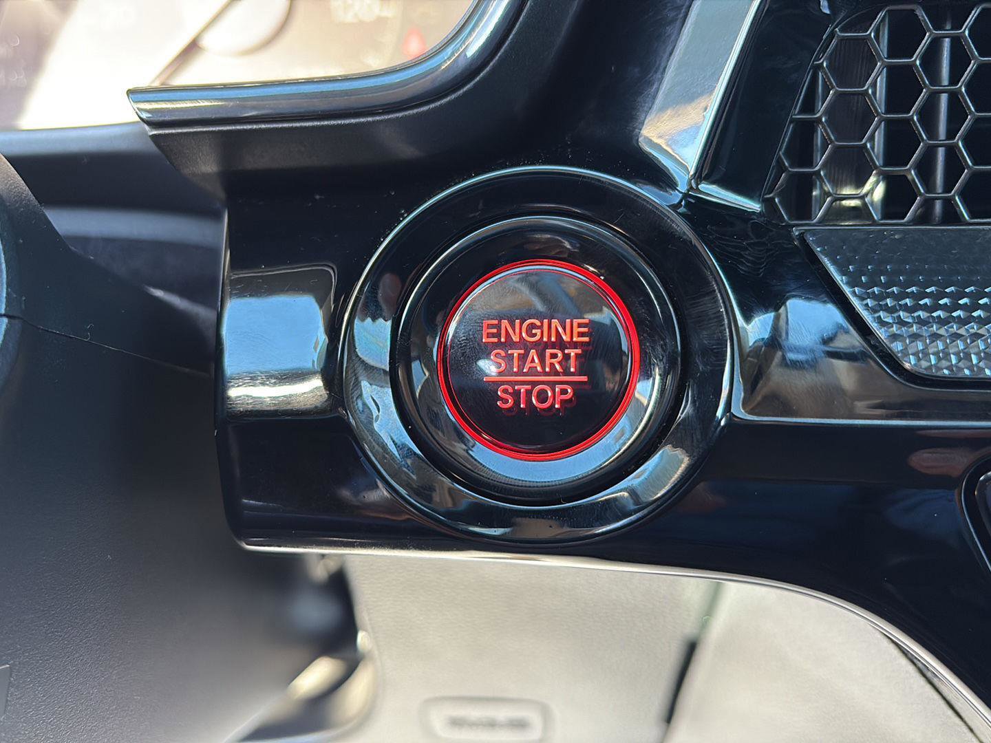 Used 2024 Honda CR-V EX-L image 11