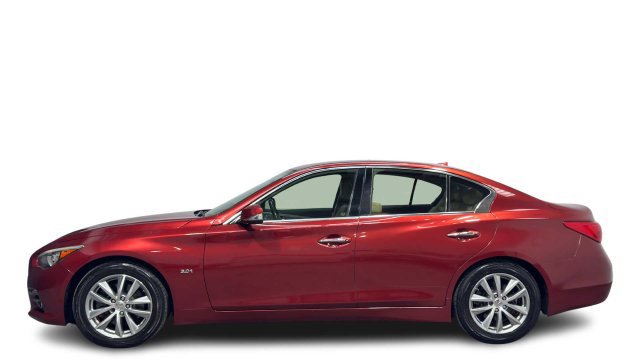 Used 2016 INFINITI Q50 3.0t Premium w/ 3.0T Premium Plus Package RWD image 1