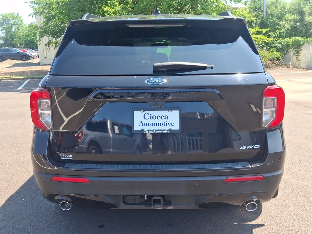 Used 2024 Ford Explorer ST-Line w/ Class IV Trailer Tow Package AWD/4WD image 8