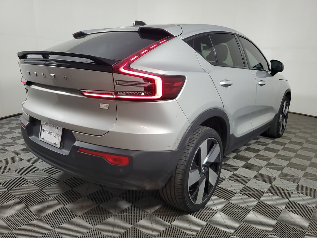 Used 2023 Volvo C40 P8 Recharge Ultimate image 8