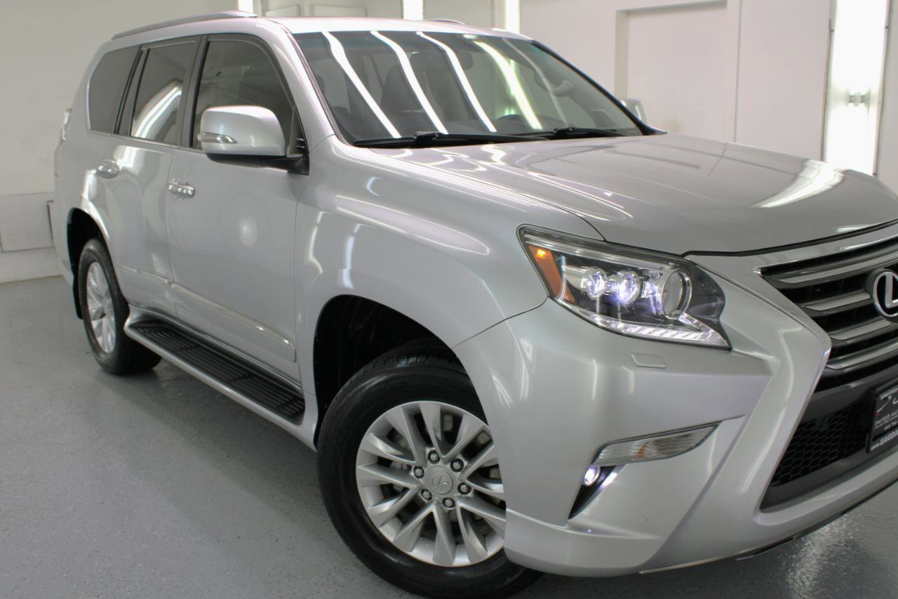 Used 2018 Lexus GX 460 Premium w/ Premium Package AWD/4WD image 14