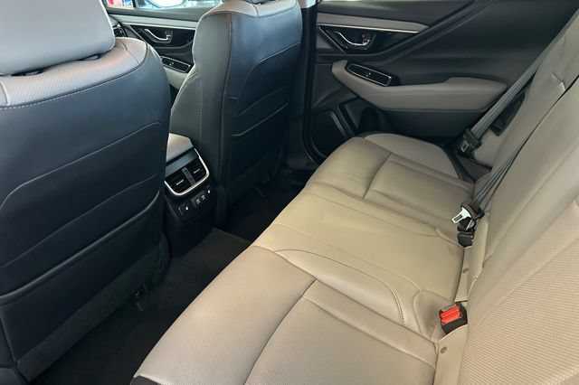 Used 2020 Subaru Outback Limited AWD/4WD image 12