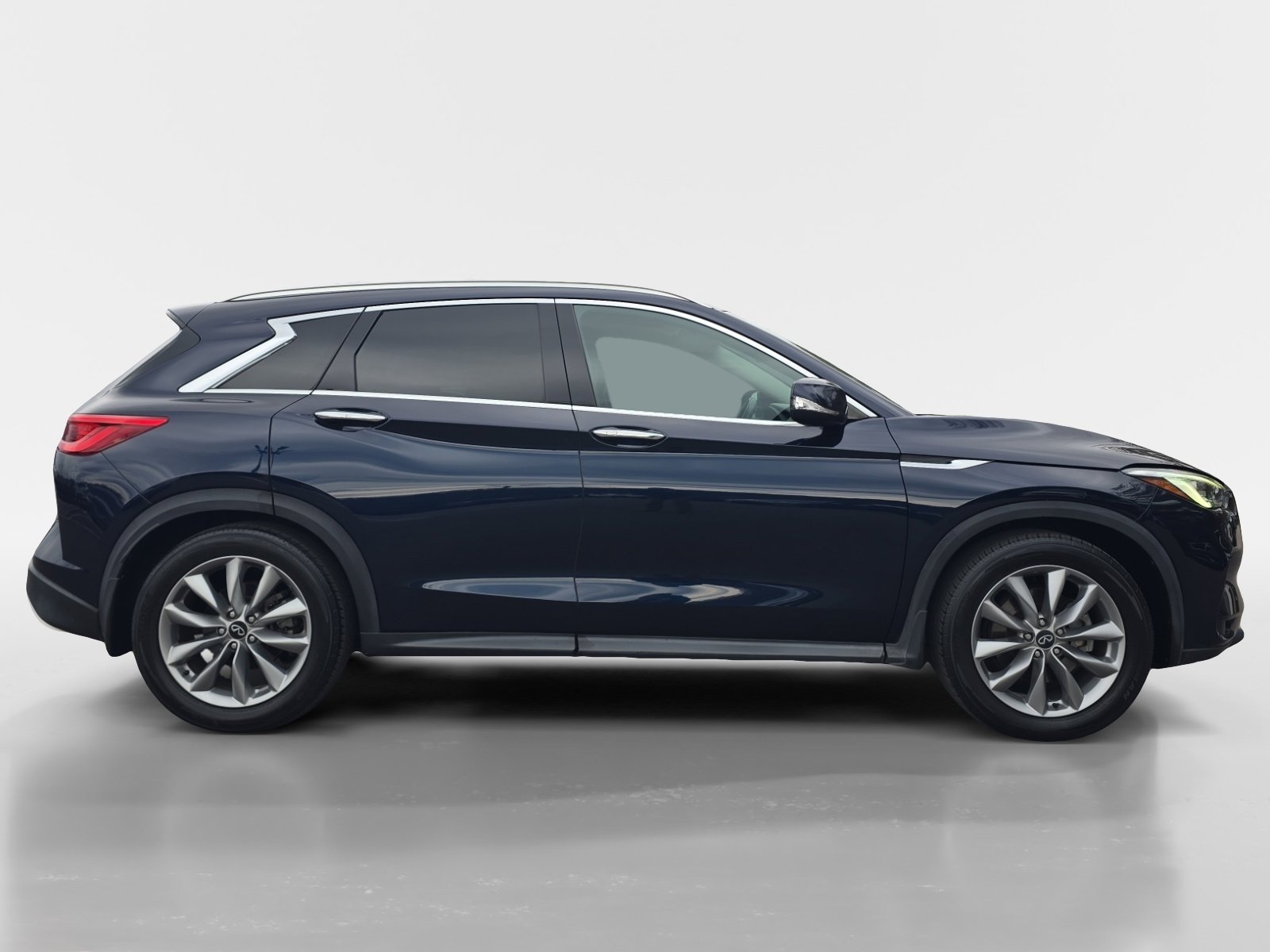 Used 2020 INFINITI QX50 Luxe w/ Navigation Package image 6