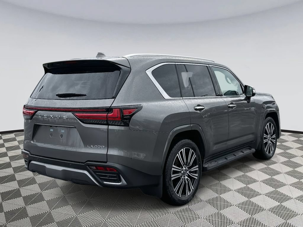 Used 2026 Lexus LX 600 4WD w/ Accessory Package (2T) image 2