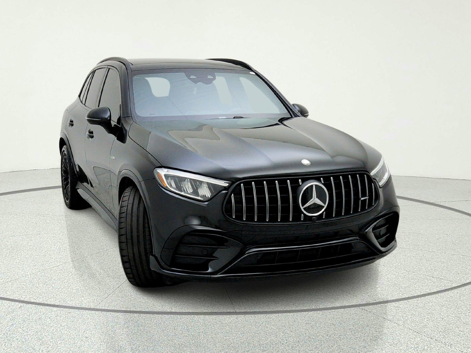 Certified 2025 Mercedes-Benz GLC 43 AMG 4MATIC image 4