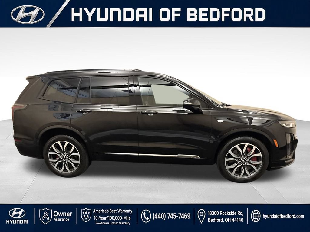 Used 2024 Cadillac XT6 Sport w/ LPO, Floor Liner Package AWD/4WD image 4