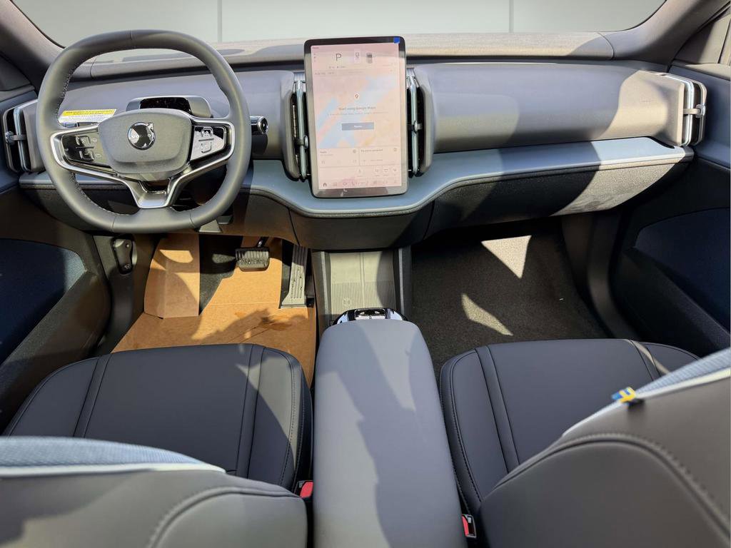 New 2026 Volvo EX30 Ultra w/ Protection Package Premier AWD/4WD image 2