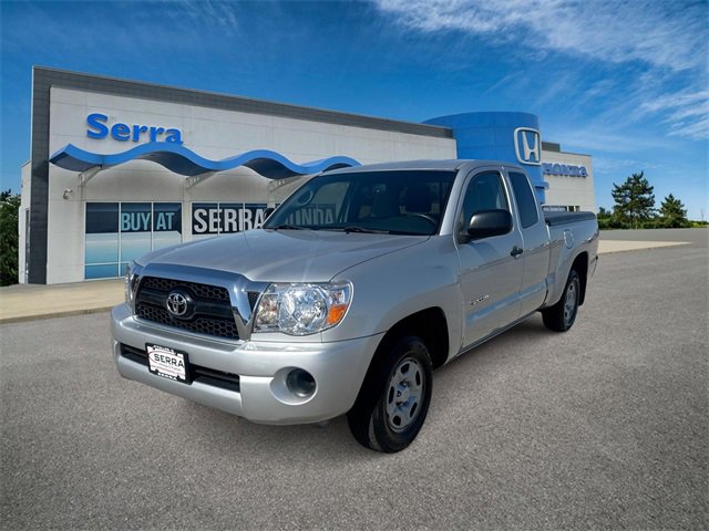 Used 2011 Toyota Tacoma 2WD Access Cab image 1
