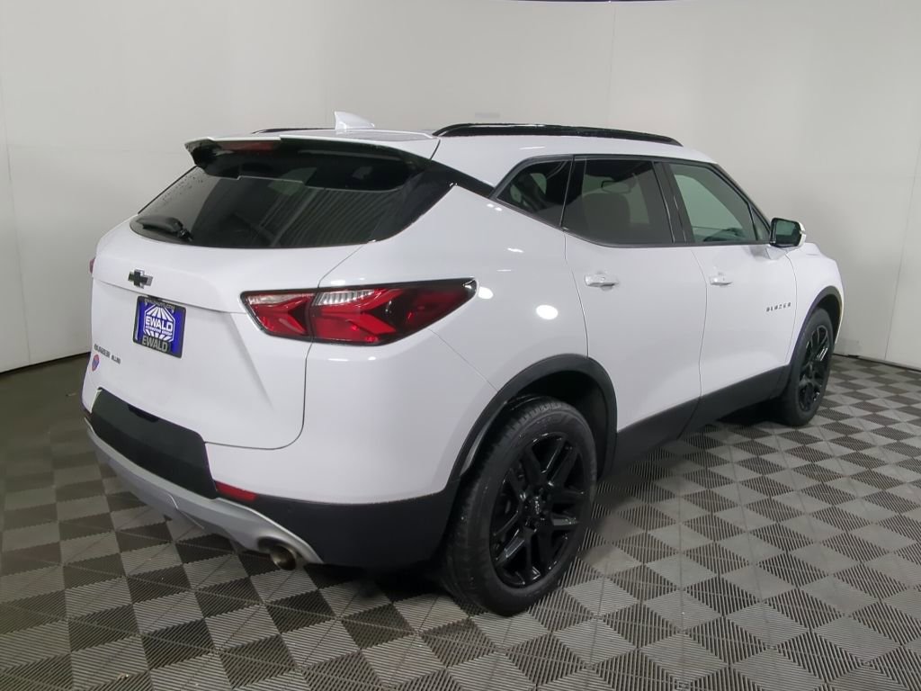 Used 2022 Chevrolet Blazer LT AWD/4WD image 9