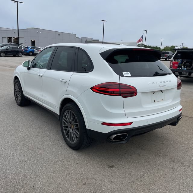 Used 2018 Porsche Cayenne Platinum Edition AWD/4WD image 2