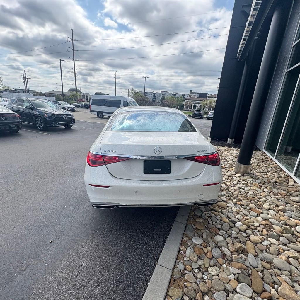 Certified 2023 Mercedes-Benz S 500 4MATIC image 7