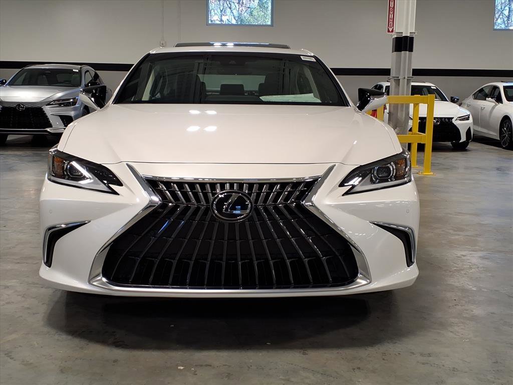 New 2025 Lexus ES 350 w/ Premium Package image 2