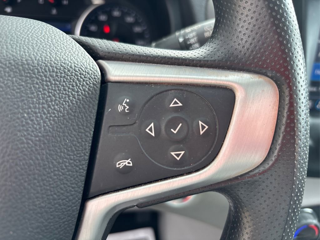 Used 2022 GMC Terrain SLE w/ Driver Convenience Package image 32