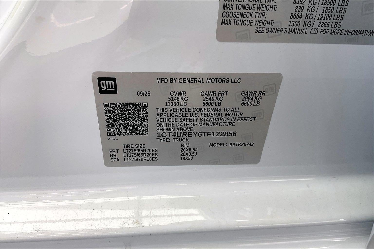 New 2026 GMC Sierra 2500 Denali w/ Denali Reserve Package AWD/4WD image 20