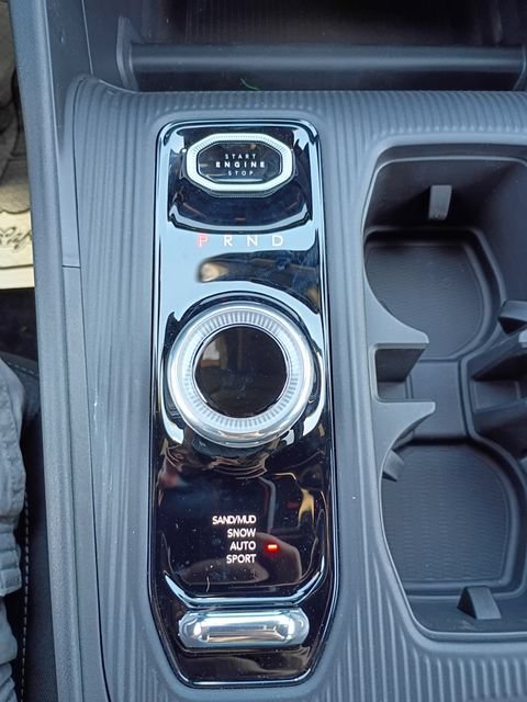 New 2026 Jeep Cherokee Laredo AWD/4WD image 18