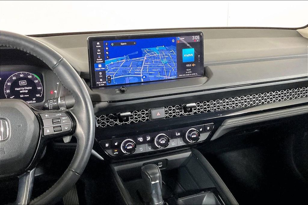 Used 2023 Honda Accord Touring image 5