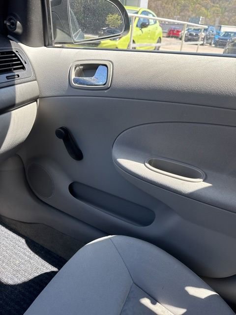 Used 2009 Chevrolet Cobalt LS w/ Protection Package FWD image 16