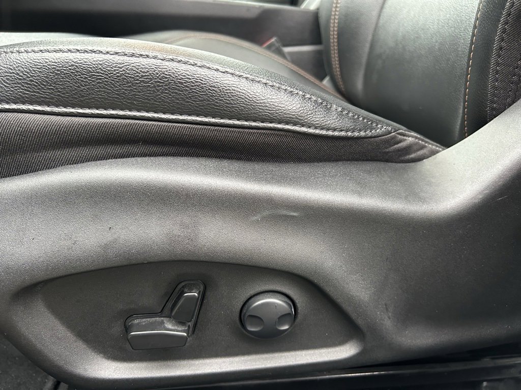 Used 2024 Jeep Compass Latitude w/ Sun and Sound Group image 13