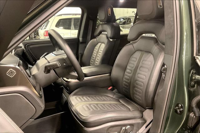 Used 2023 Rivian R1S Adventure AWD/4WD image 24