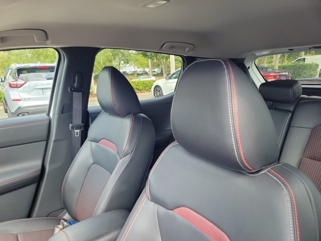 Used 2025 Nissan Kicks SR FWD image 19