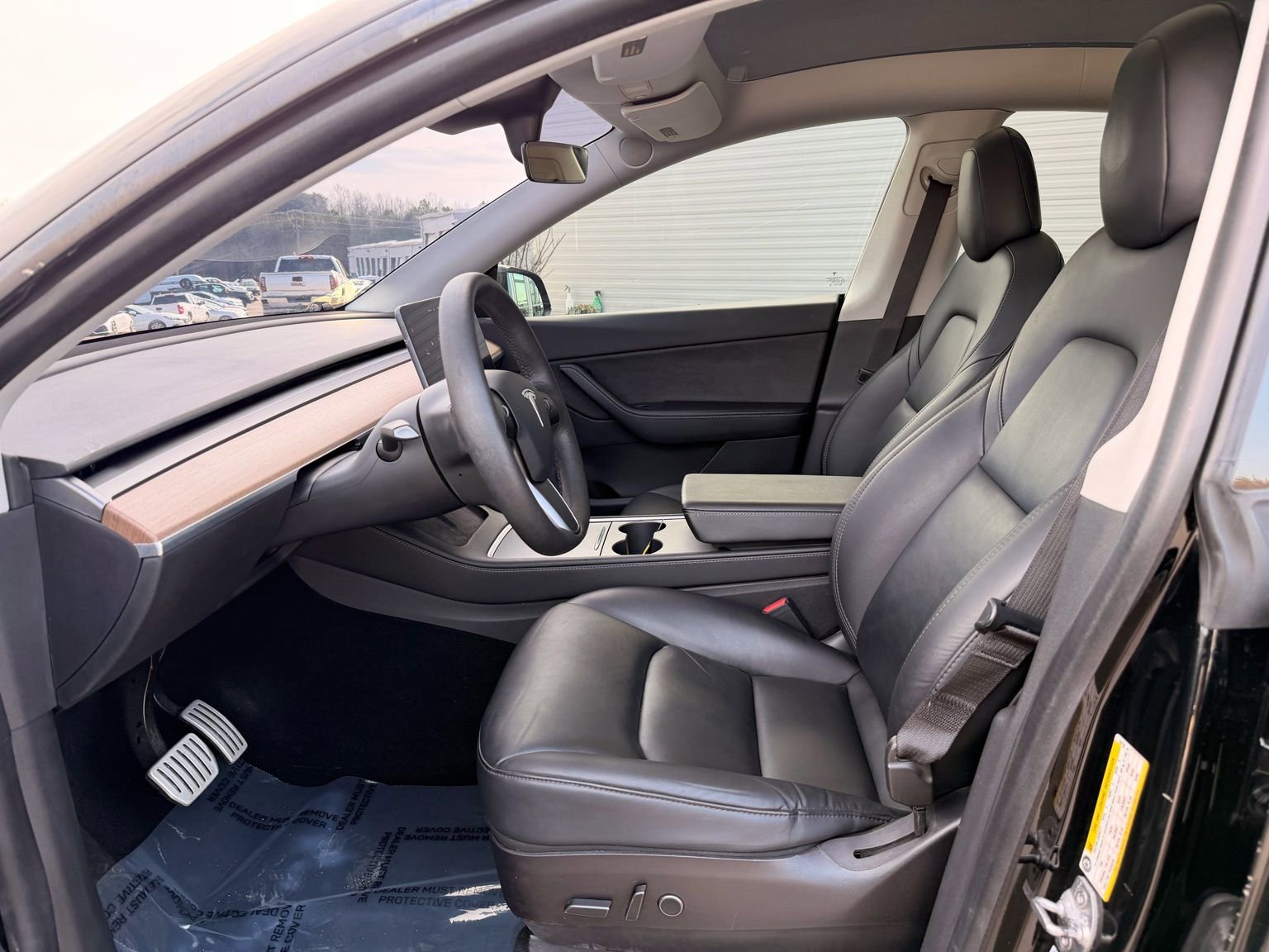 Used 2021 Tesla Model Y Performance image 10