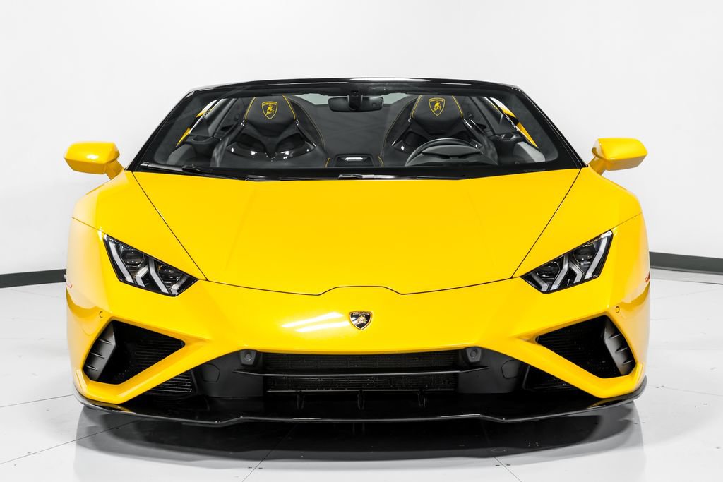 Used 2022 Lamborghini Huracan EVO RWD image 8