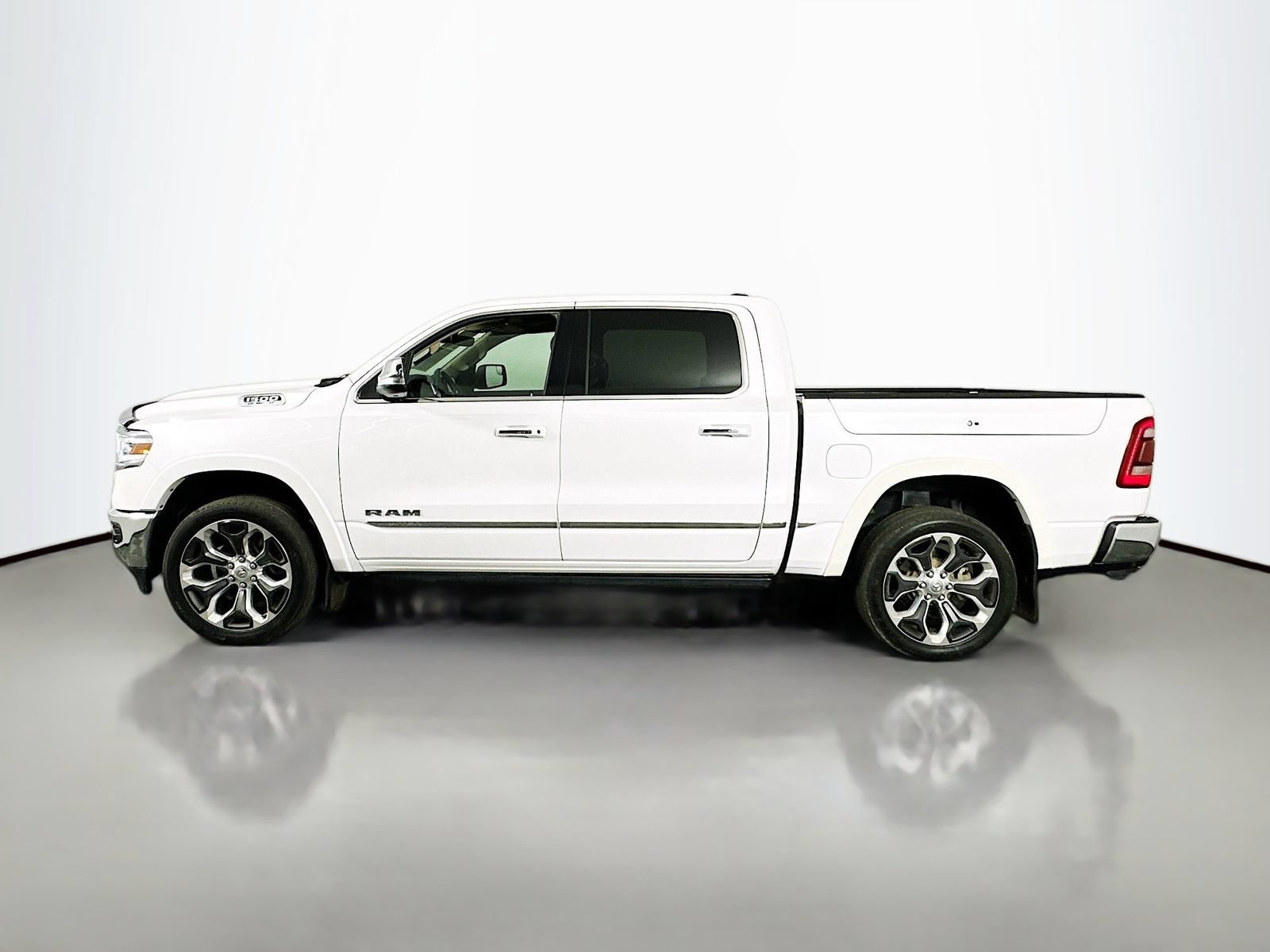 Used 2021 RAM 1500 Limited AWD/4WD image 5
