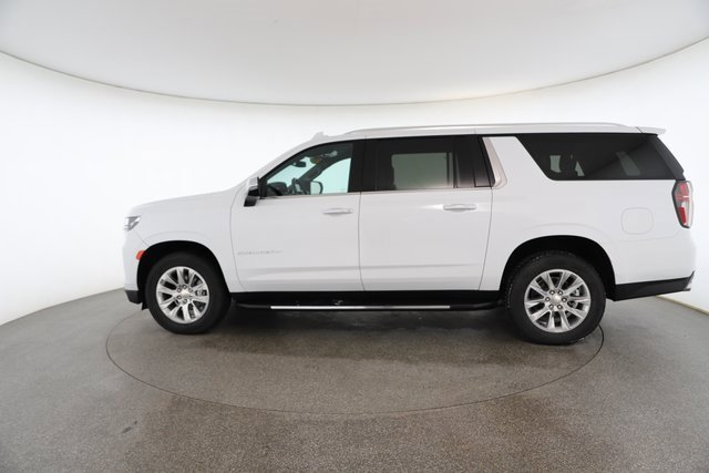 Used 2023 Chevrolet Suburban Premier image 6