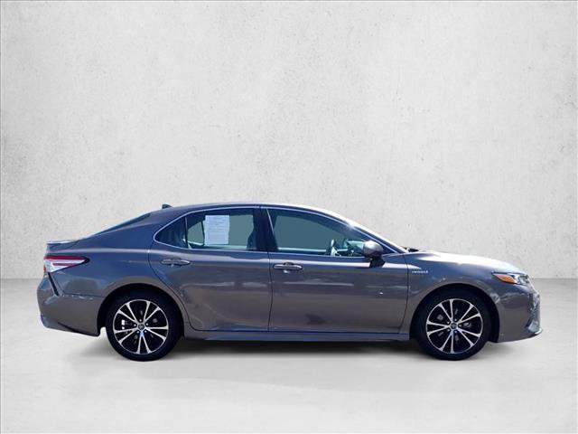 Used 2020 Toyota Camry SE FWD image 5