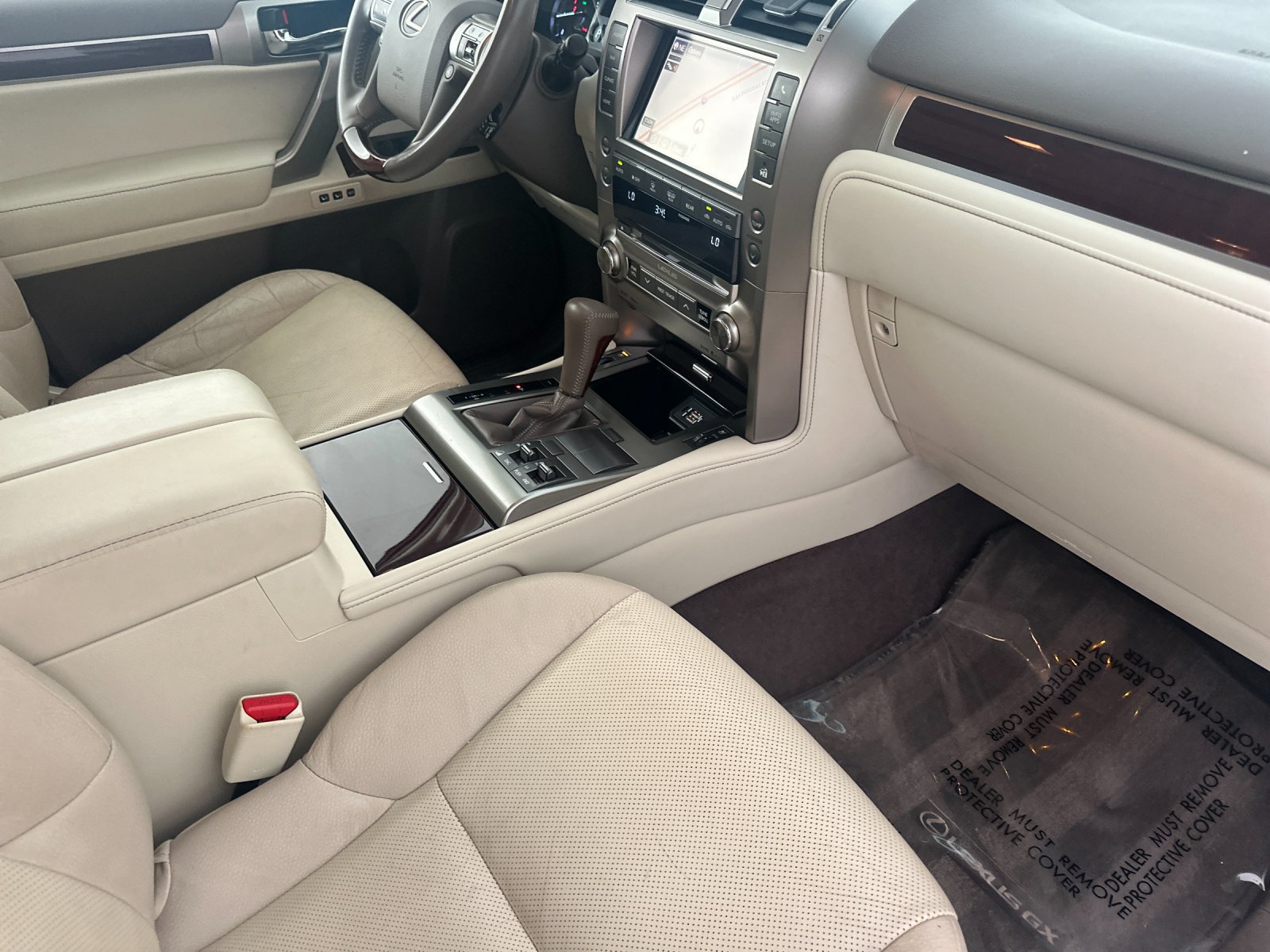 Used 2018 Lexus GX 460 Premium AWD/4WD image 16