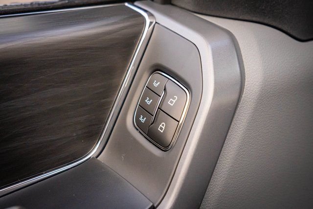 New 2025 Ford F150 Lariat w/ Equipment Group 501A Mid image 15